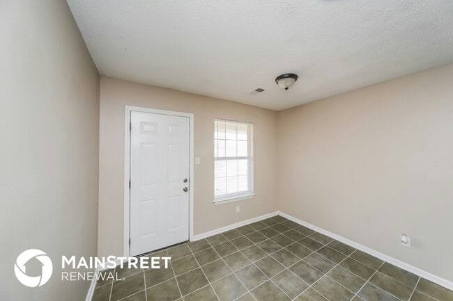 Photo - 4663 Royal View Dr