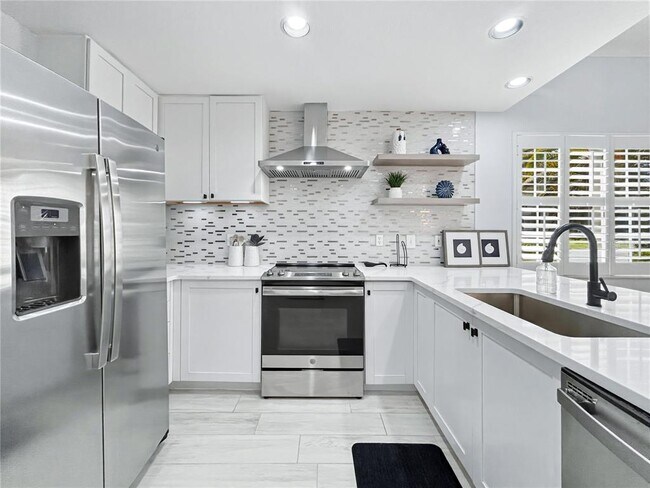 Photo - 3701 54th Dr W