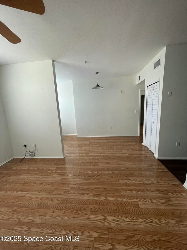 Photo - 5692 Star Rush Dr Unit 203