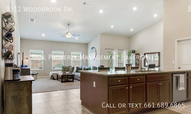 Photo - 9312 Woodbrook Dr