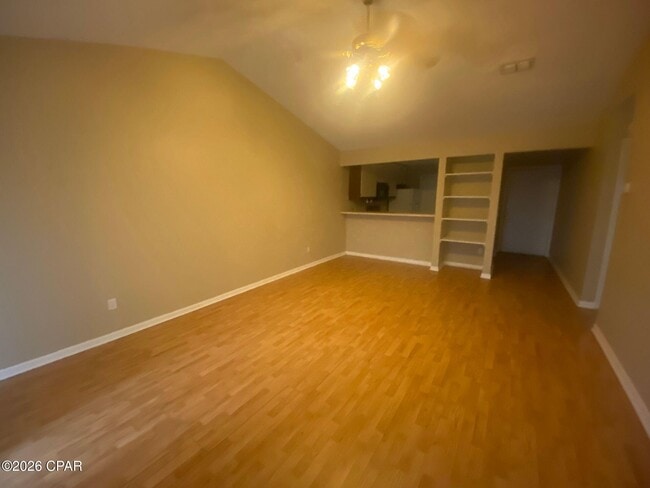 Photo - 136 Kristine Blvd