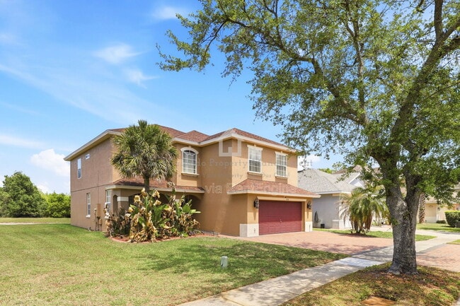 Photo - 824 Lake Biscayne Way
