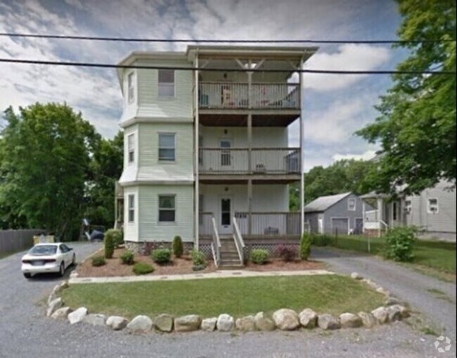 Apartments for Rent in Bridgewater MA