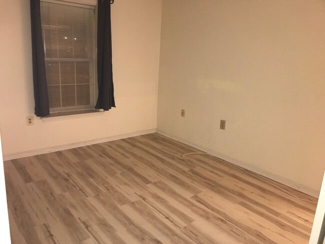 Photo - 10714 Kings Riding Way Unit T4