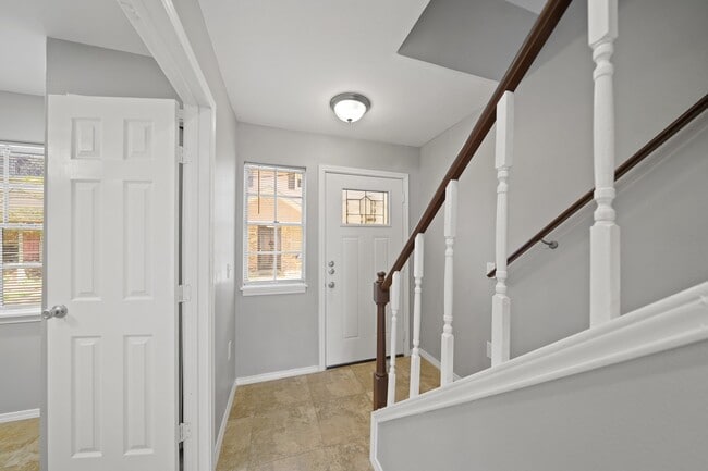 Photo - 13447 Castilian Dr Unidad 57