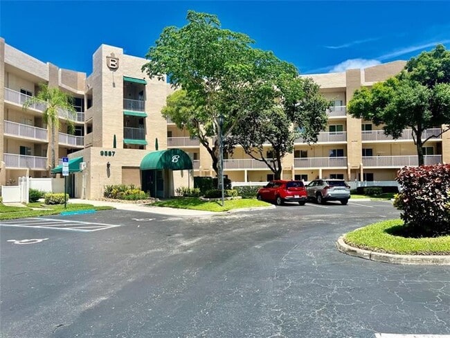 Building Photo - 9587 Weldon Cir Unit B204 Rental