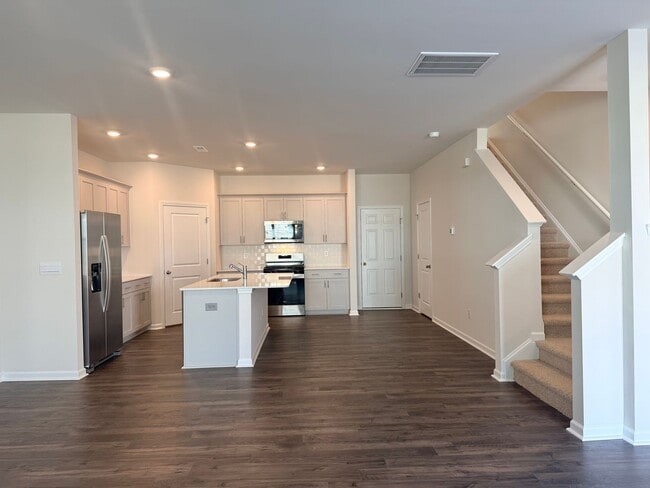 Photo - AMAZING NEW CONSTRUCTION Townhome, With Wonderful Amenities!
