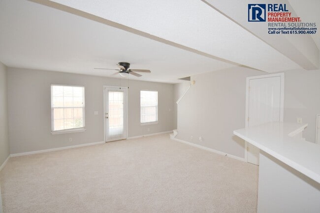 Photo - 3BR/2.5BA townhome in south Murfreesboro, close to I-24!