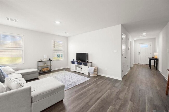 Photo - Dawes Court 13419