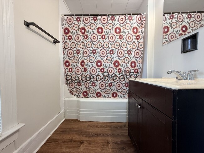 Photo - 3 Bedroom single family home