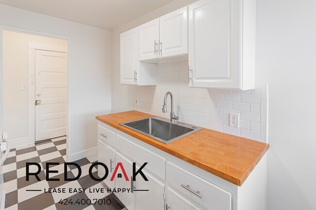 Photo - 2200 Toberman St Unidad 5