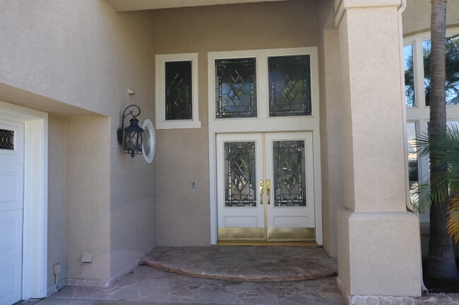 Photo - 14049 Claremont Ln