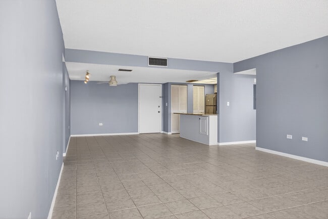 Photo - 500 Treasure Island Causeway Unit 504