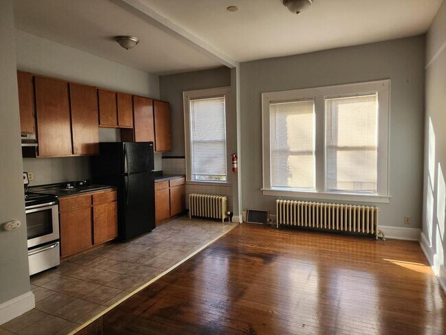 Photo - 192-194 Main Street - 14