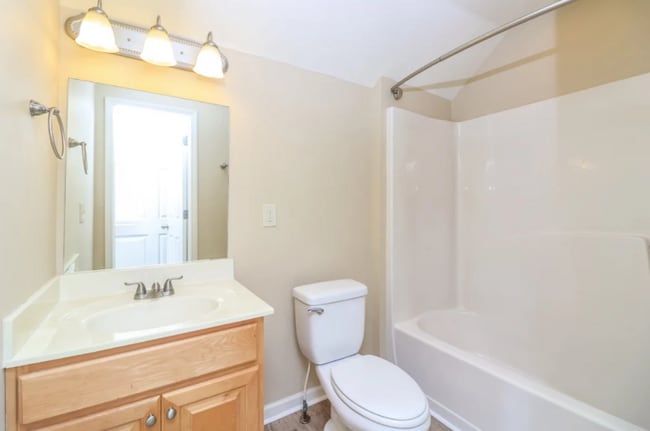 Photo - 572 Mt Gerizim Rd SE