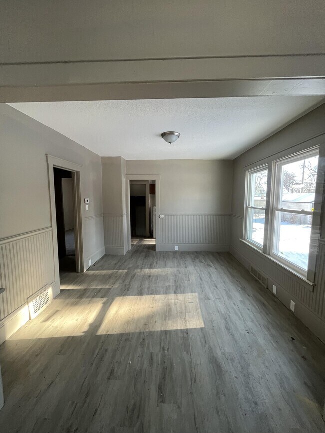 Photo - 4331 11th St