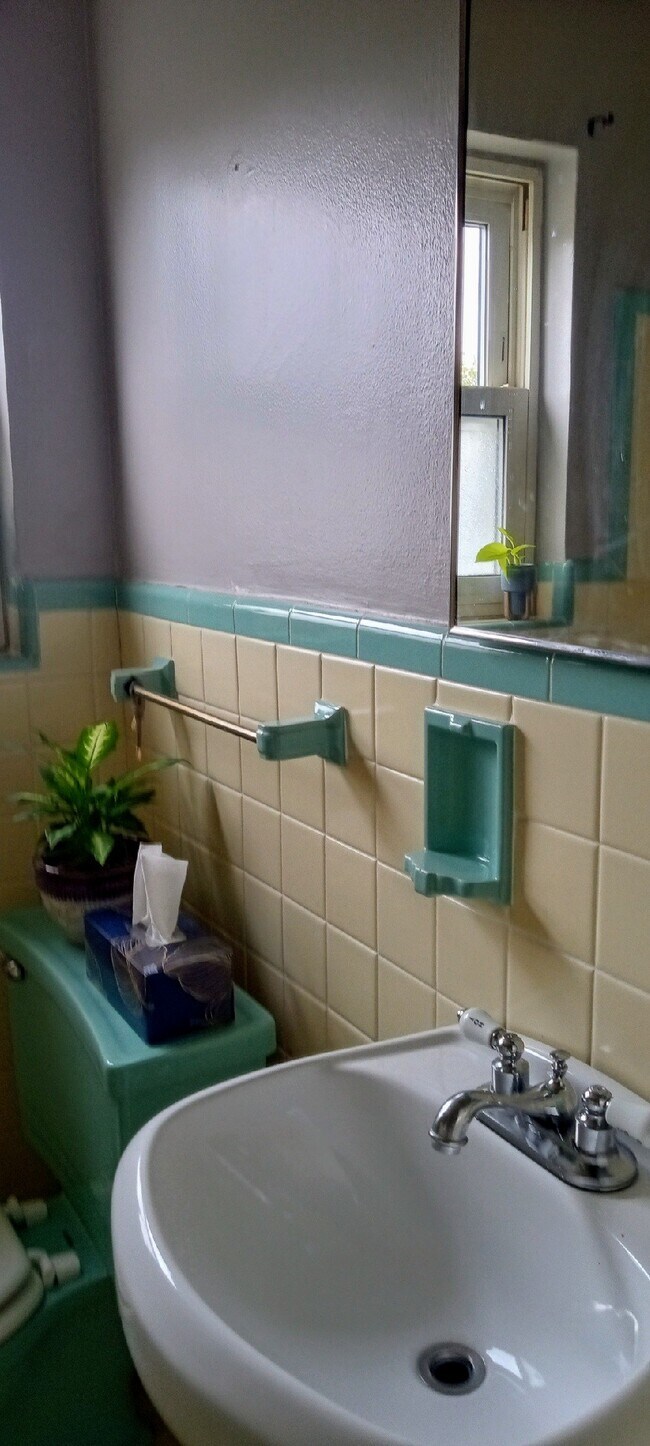 Baño acogedor - 1457 Hoffner St Unidad 4