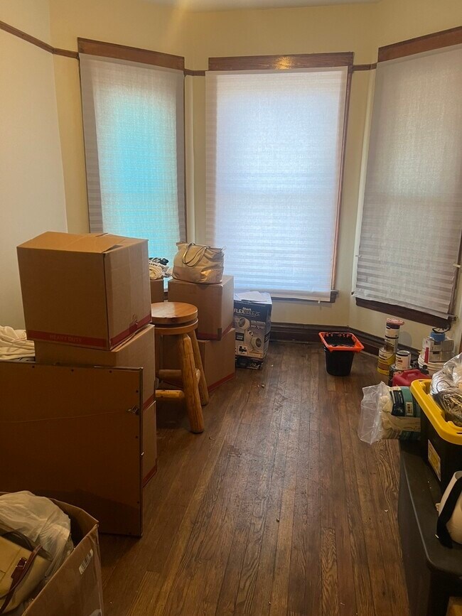 Photo - 6525 S Vernon Ave Unidad 1