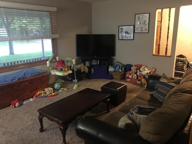 Photo - 10133 Fisher W Pkwy