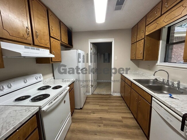 Photo - 115 Meadowbrook Ct Unit A