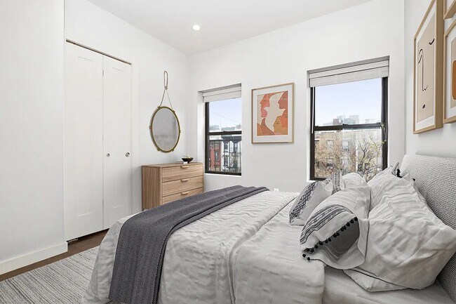 Photo - 130 1st Ave Unidad 4R