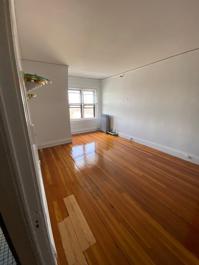 Photo - 52 Westland Ave