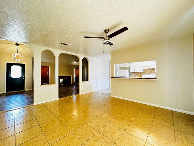 Building Photo - 12315 Dapple Ln