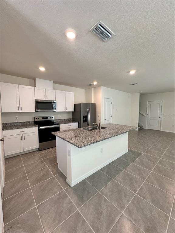 Photo - 1767 McCoy Ln