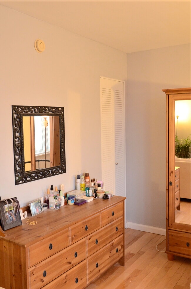 Photo - 922 24th St NW Unit 508