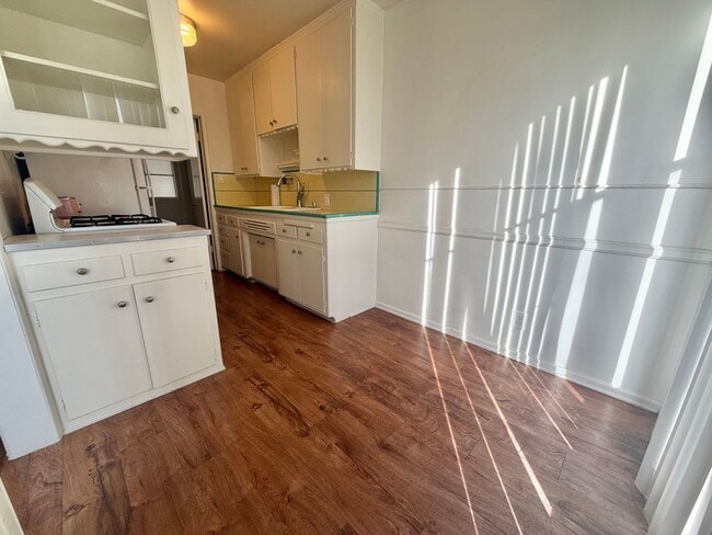 Photo - 227 Sierra St Unit B