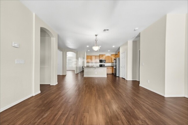 2363 E Omega Dr