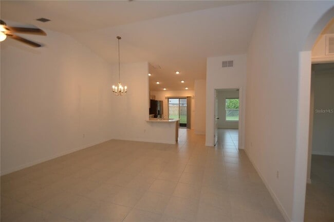 Photo - 77 Sea Trail