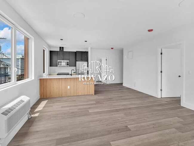 Photo - 39 Madison St Unit 404, 505, 510