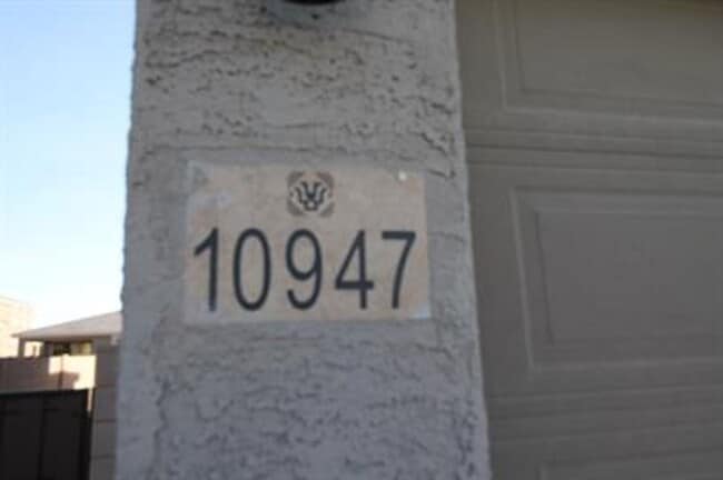 Photo - STUNNING 4-Bedroom + Den Home in Gladden Farms!!!!! SOLAR PANELS!!!