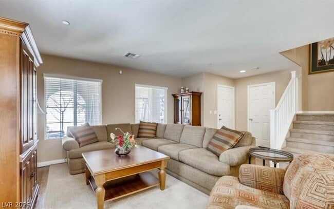 Photo - 3077 Camino Sereno Ave