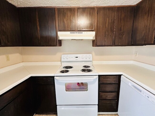 Photo - Available Now!!! Unit 185 F