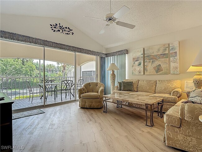 Photo - 1018 Woodshire Ln Unit A207