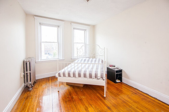 Photo - 33 Walbridge St Unit 8