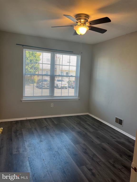 Photo - 815 Woodchip Rd