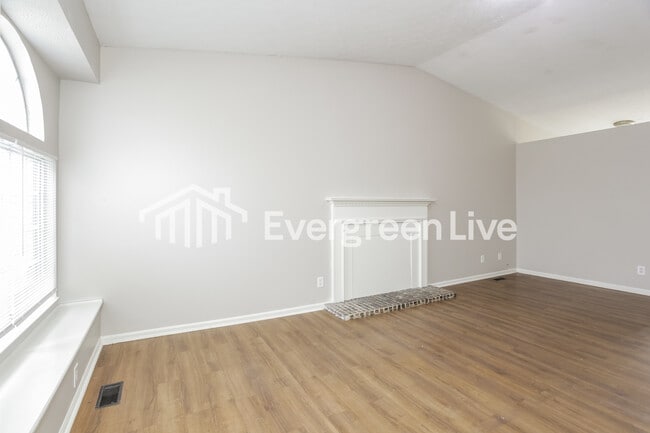 Photo - 11053 Amburg Ct