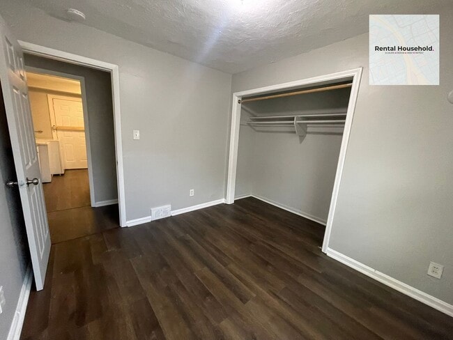 Photo - Beautiful 3 Bedroom Ranch~ Corner Lot!