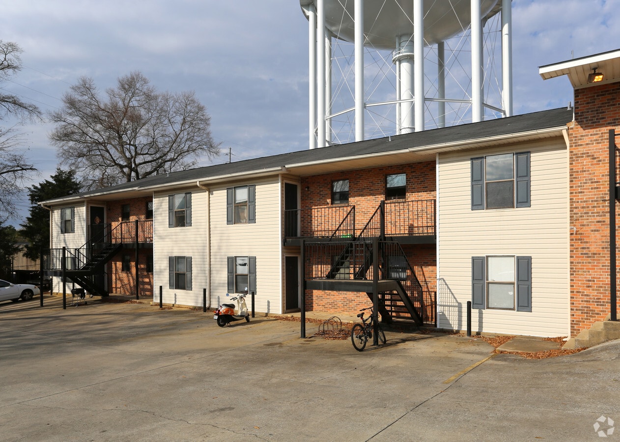 Photo - Haley Commons Apartments