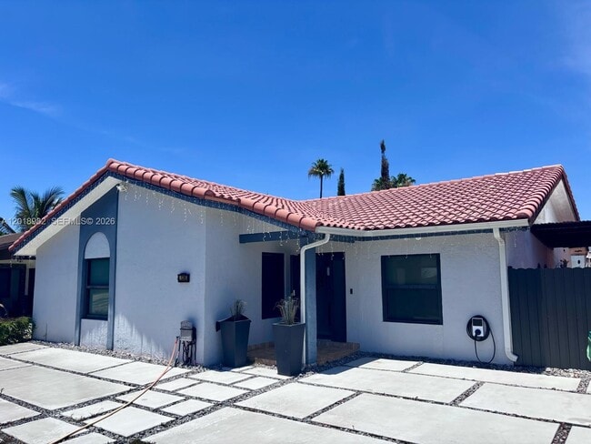 Building Photo - 15385 SW 79th Terrace
