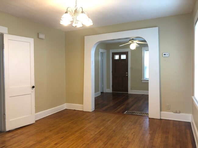 Photo - 2221 E Vollmer Ave Unit LOWER