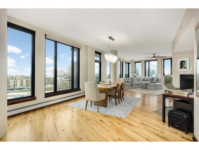 Building Photo - 1240 S 2nd St Unit 701