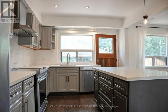 Photo - 7 N Heights Rd