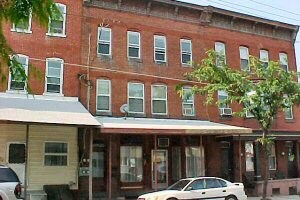 Photo - 28 W Main St Apartments