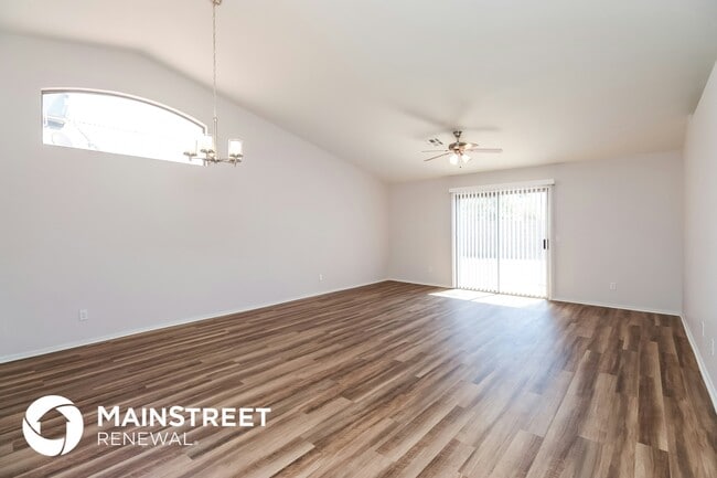 11185 W El Caminito Dr