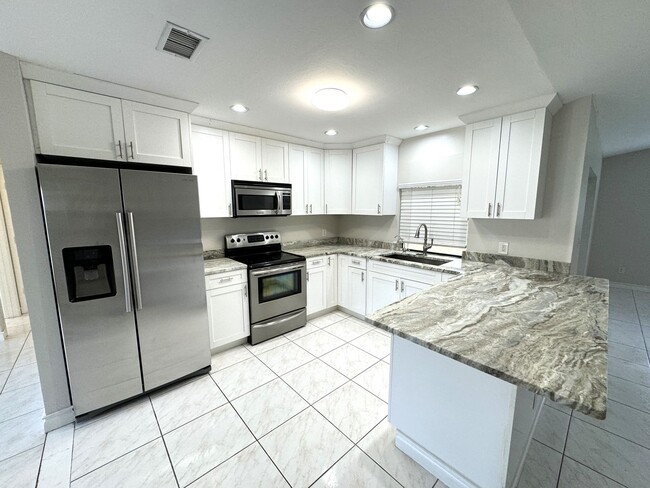 Photo - ** NORTH NAPLES ** 3 BED / 2 BATH - FENCED YARD - NO HOA! - PET OK - ANNUAL RENTAL