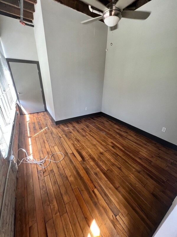 Photo - 123 Pine St Unidad 4